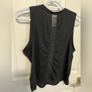 Old Navy Active Crop Top SZ LG